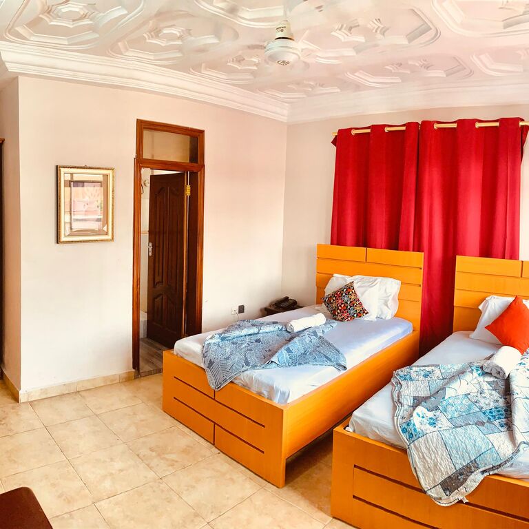 PRESTIGE GUESTHOUSE KSI