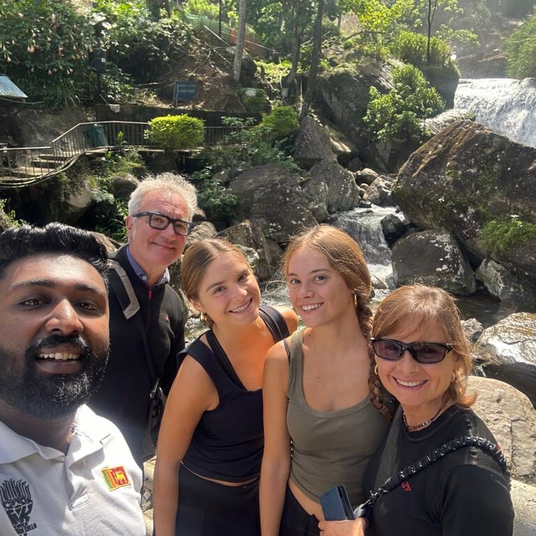 Dmax Tours and Travels