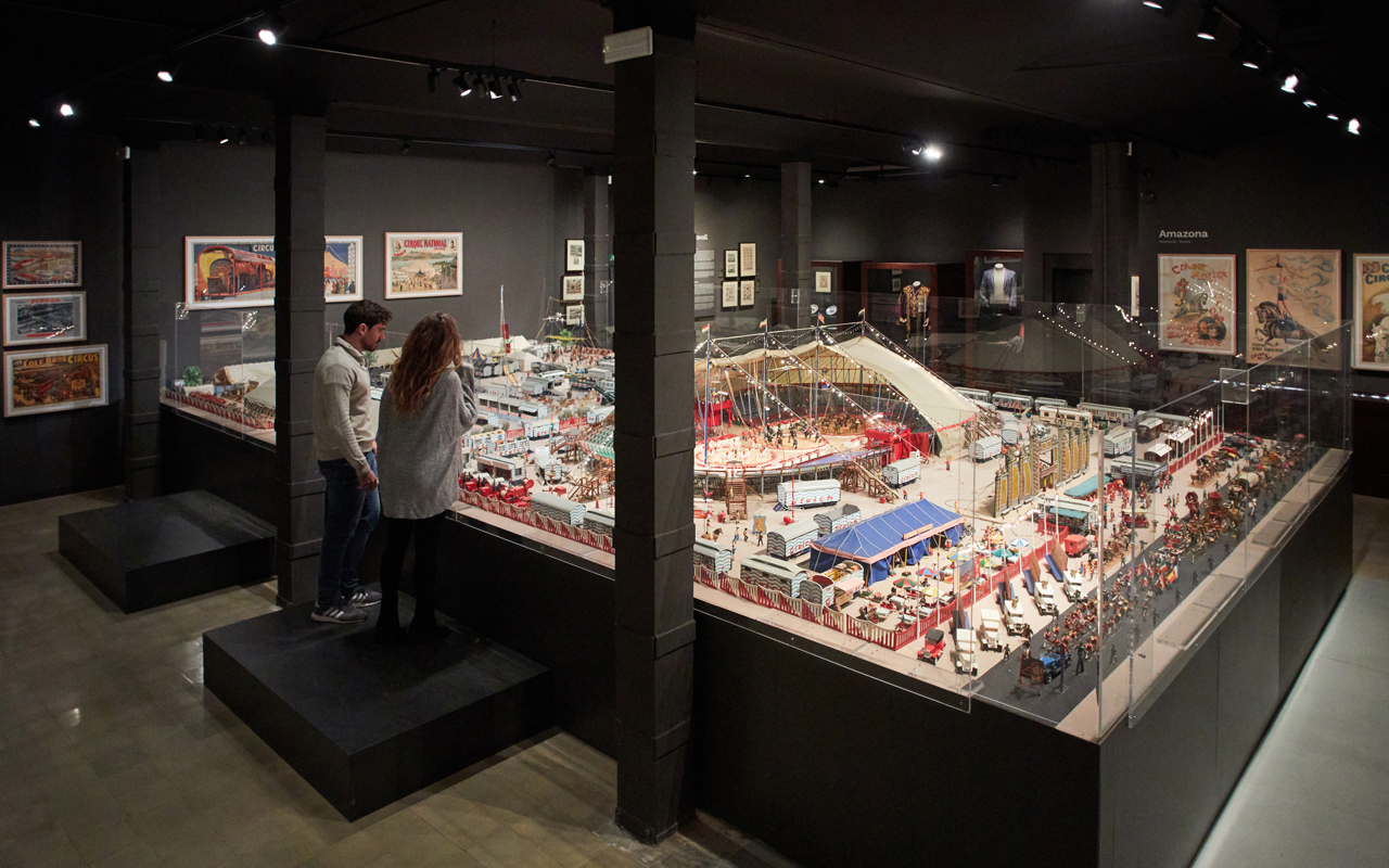 CIRCUSLAND - Circus Museum