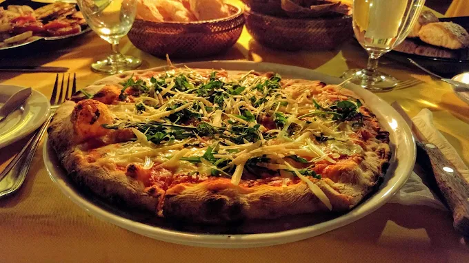 L'Opera Italian Restaurant Yan