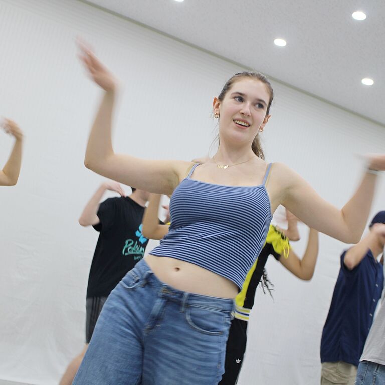 Real K-Pop Dance