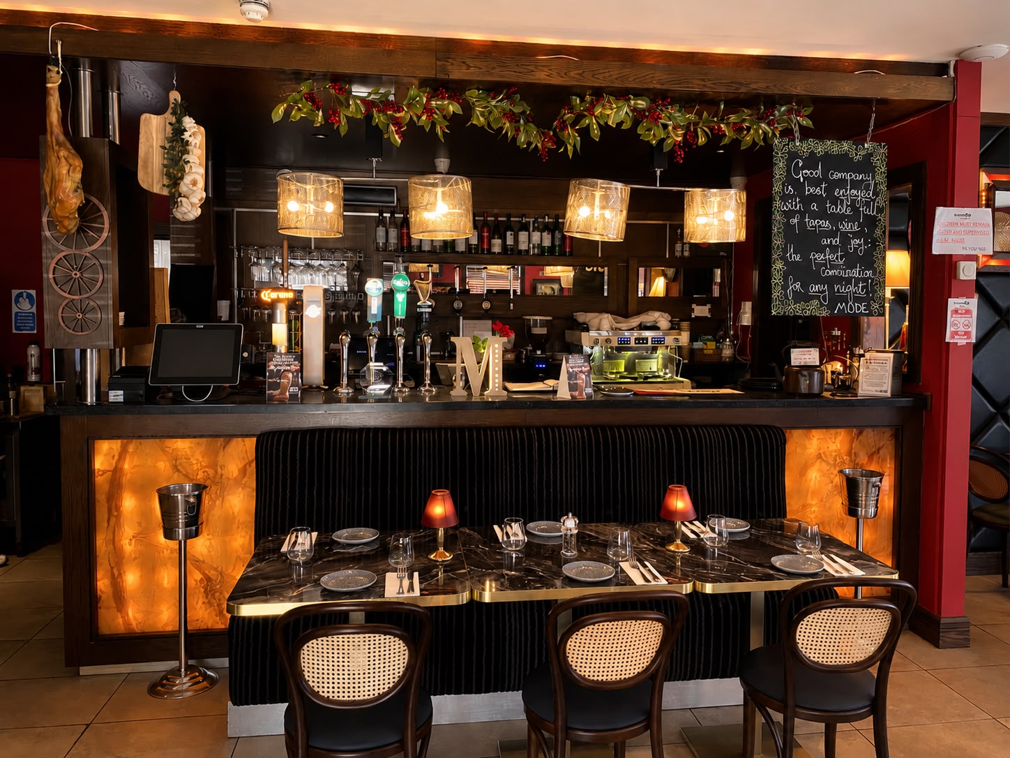 Mode Tapas & Grill