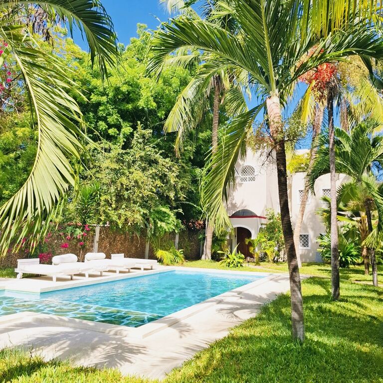 Candy Beach Villas