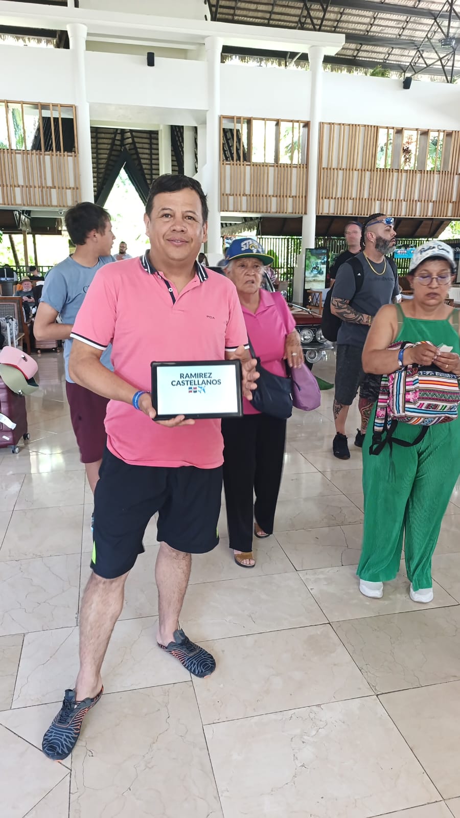 Aneudy tours
