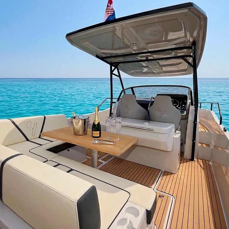 Boka Boats Hvar