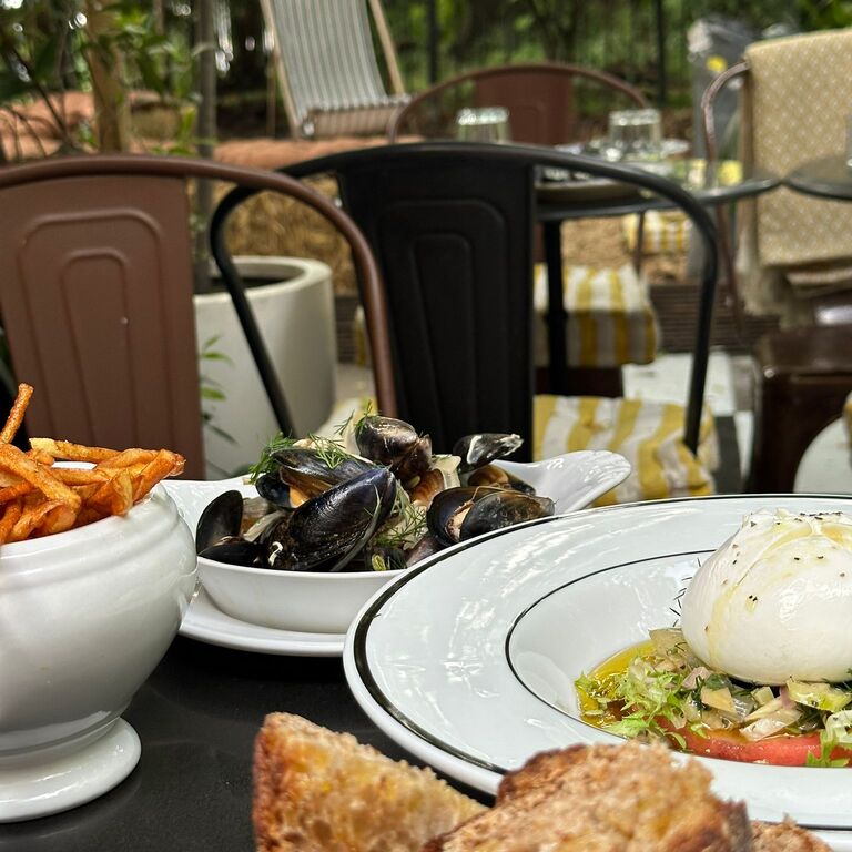 Bistro Bardot (The Turks Head)