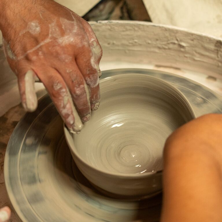 Clay Botik