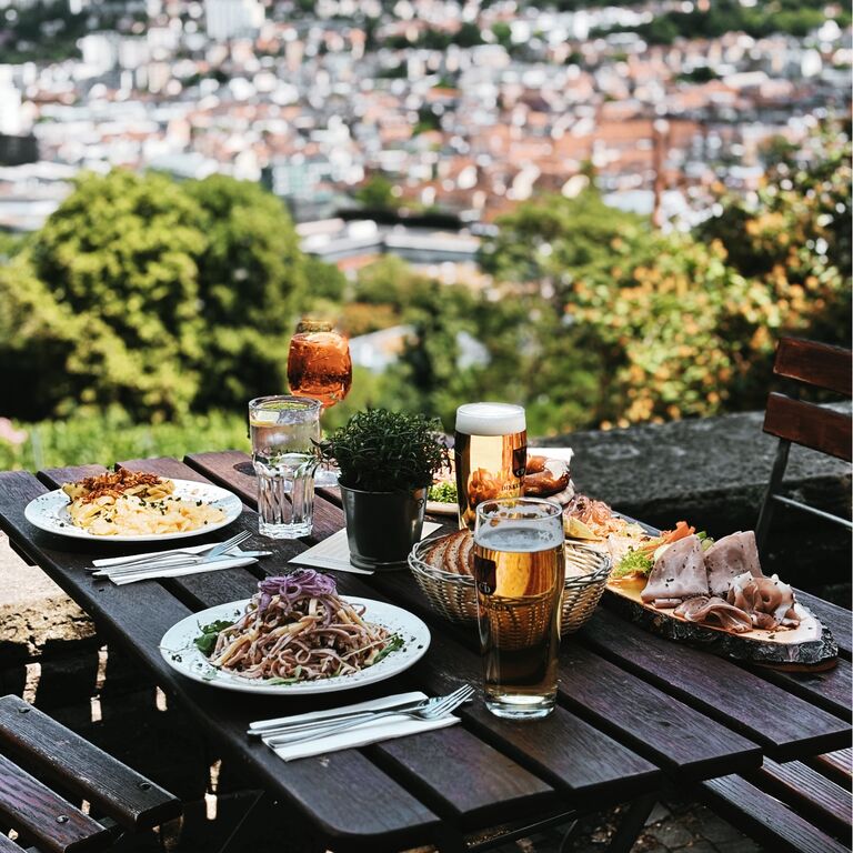 Biergarten auf der Karlshöhe
