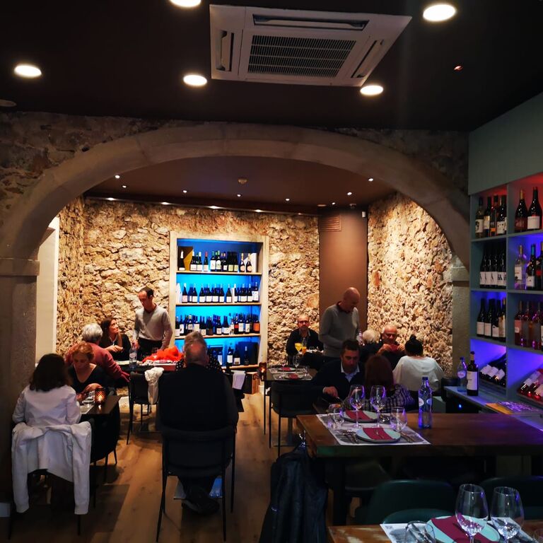 DizTinto Restaurant Wine Bar