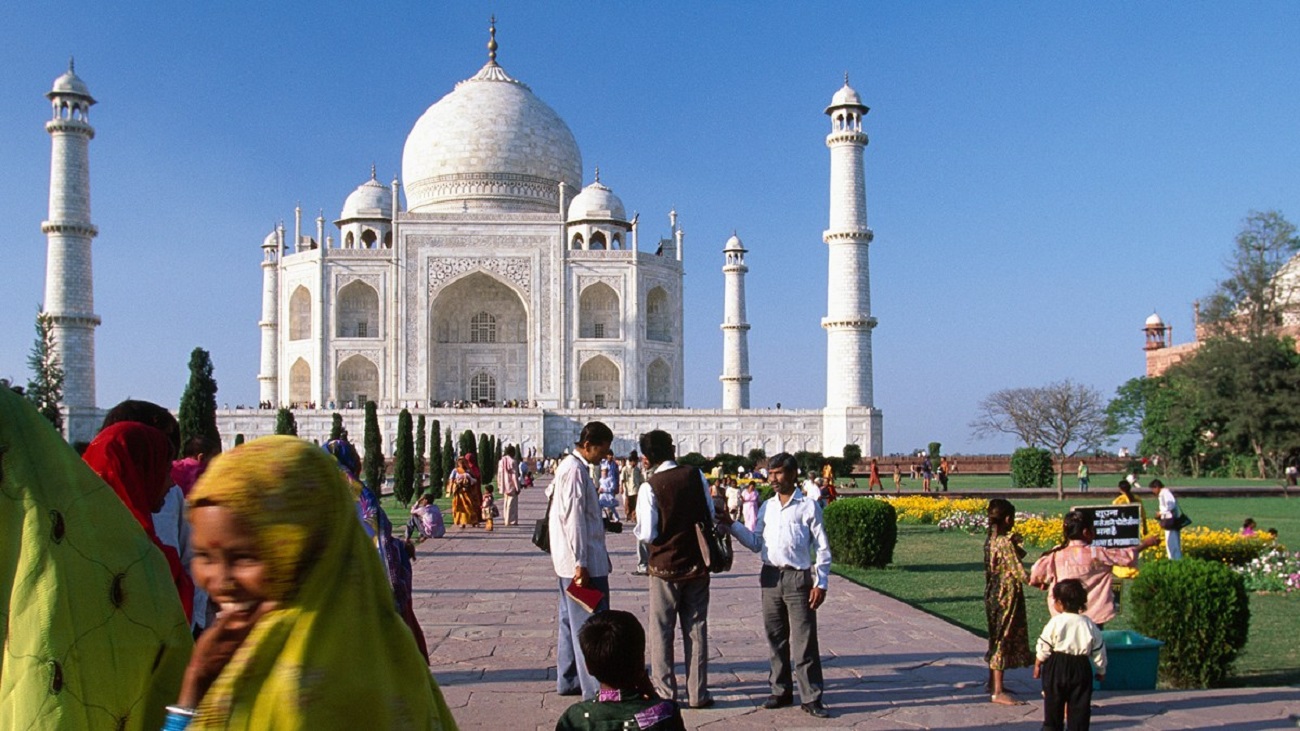 Tanishka Travel