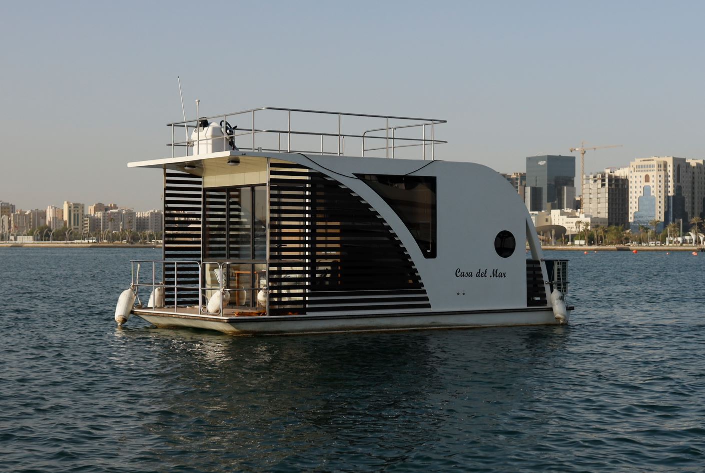 Houseboat Cruise Experience