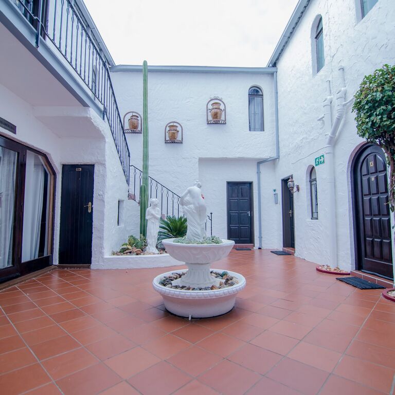 Casa Blanca Boutique Hotel
