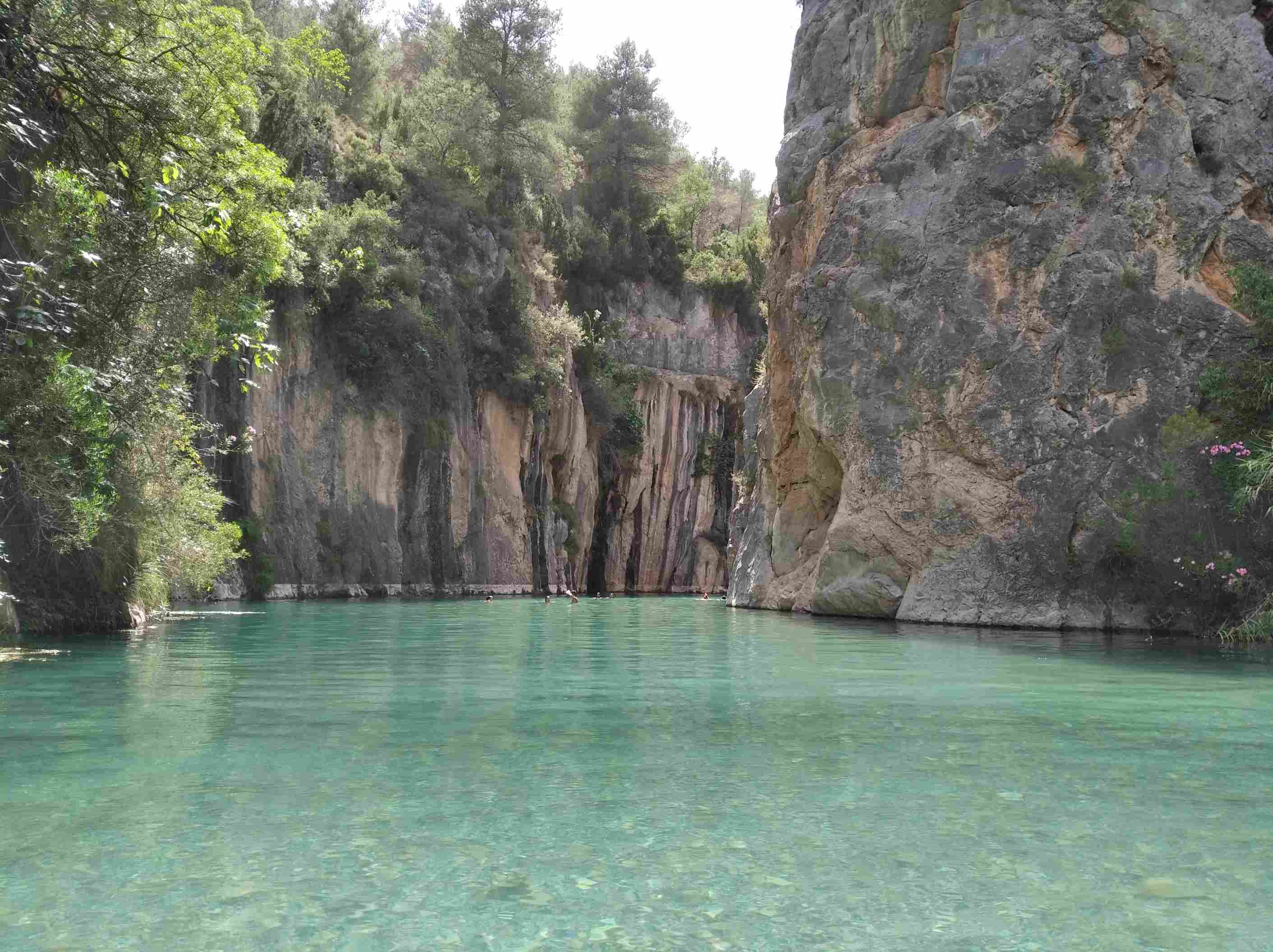 Private Mountain Hike & Thermal Springs Tour