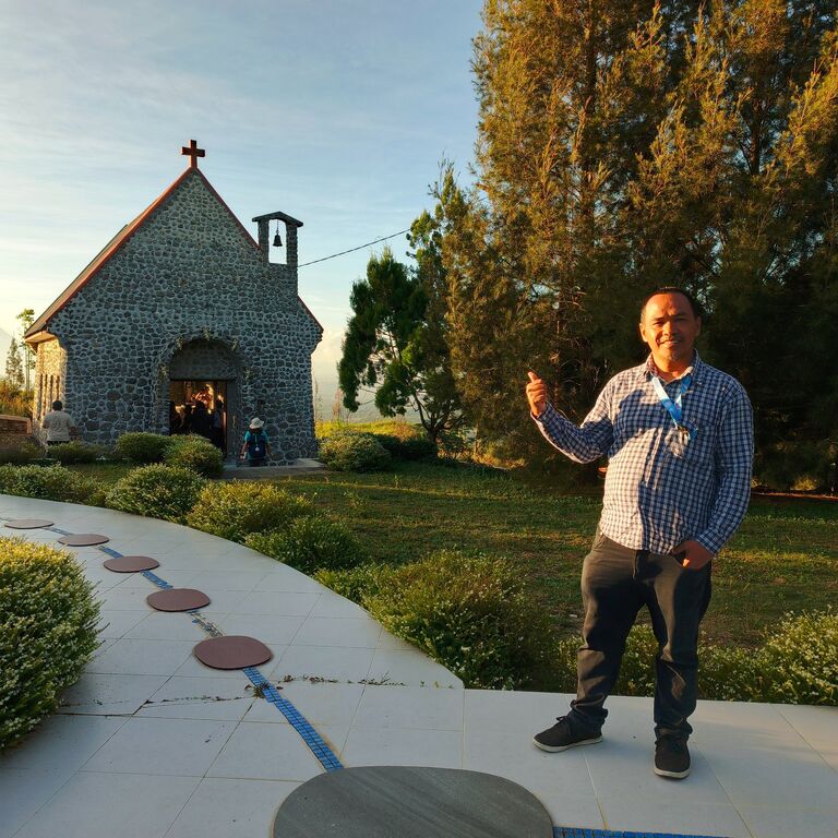 MEDAN VACATIONS TRAVEL