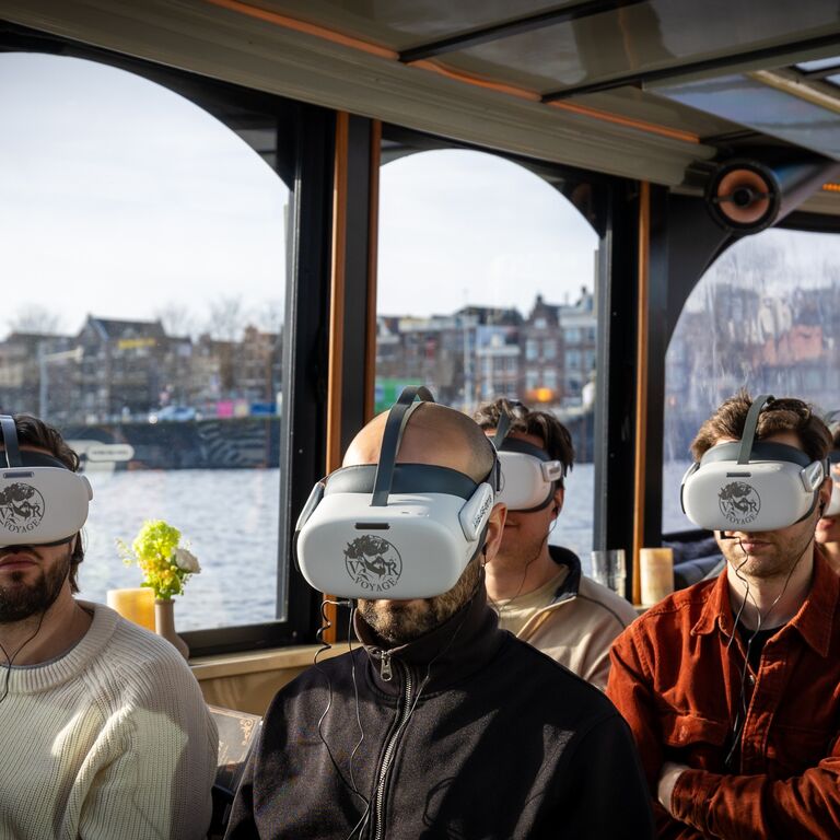 VR Voyage