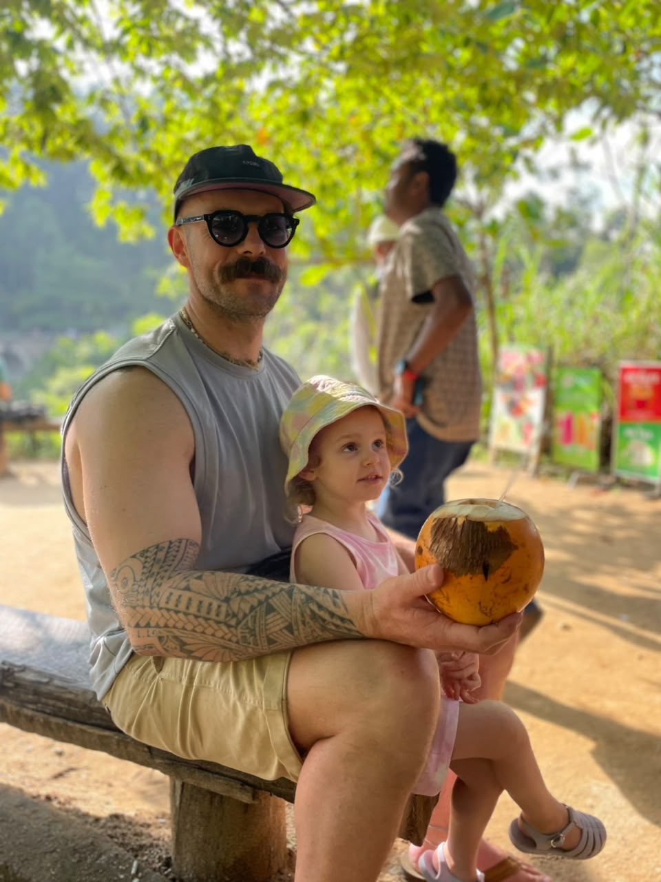 Travel Ceylon Explorer