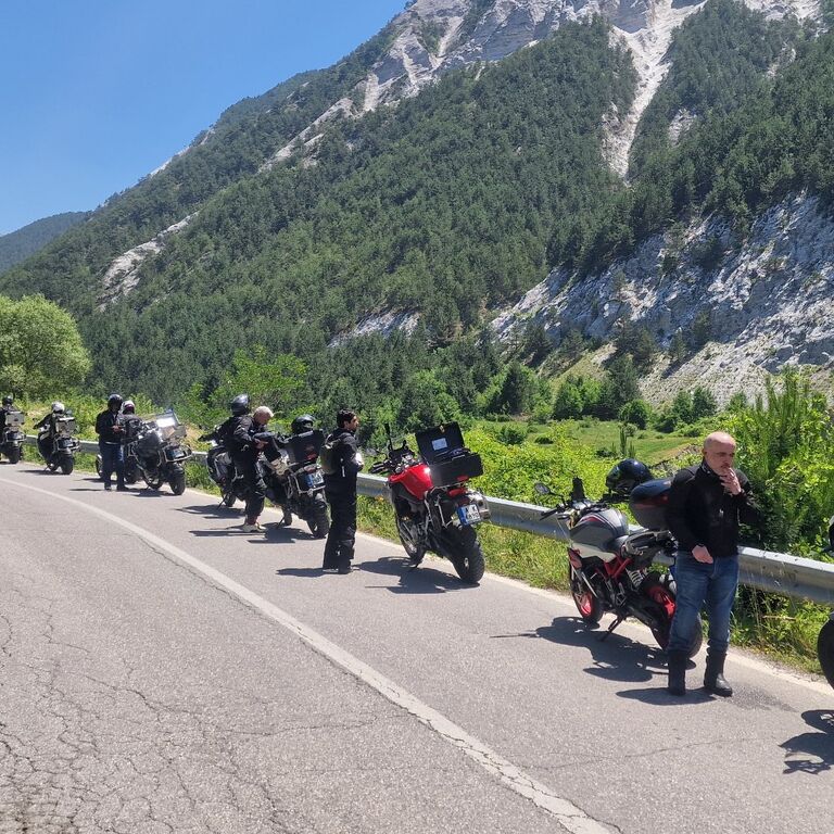 KHL Moto Travel