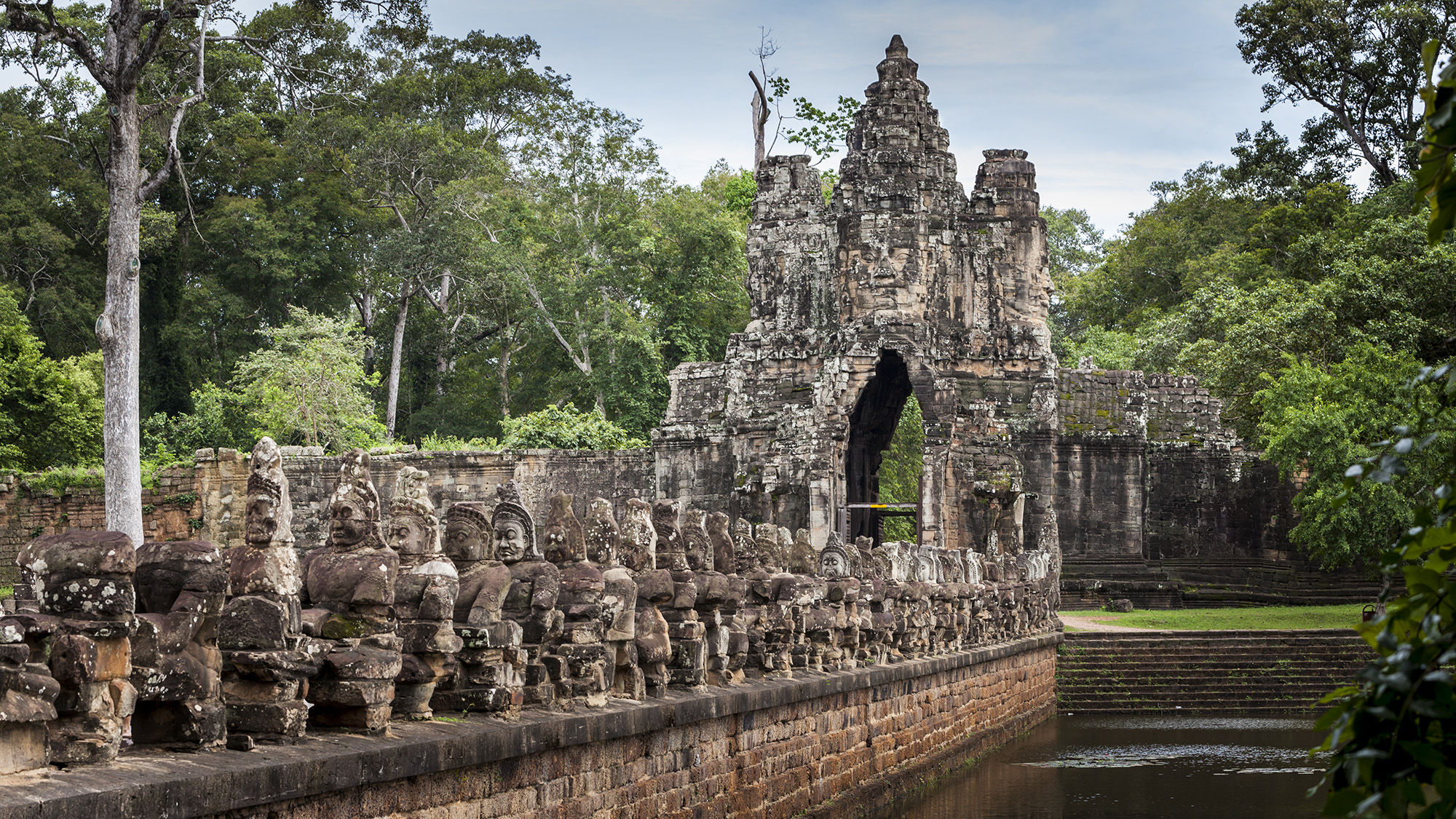 Angkor en Español