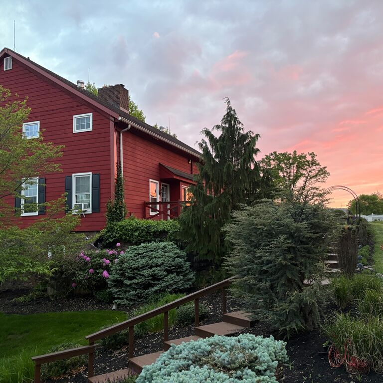 Canna Country Inn