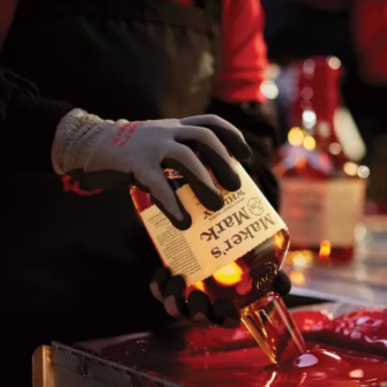 Sip Kentucky Bourbon Tours