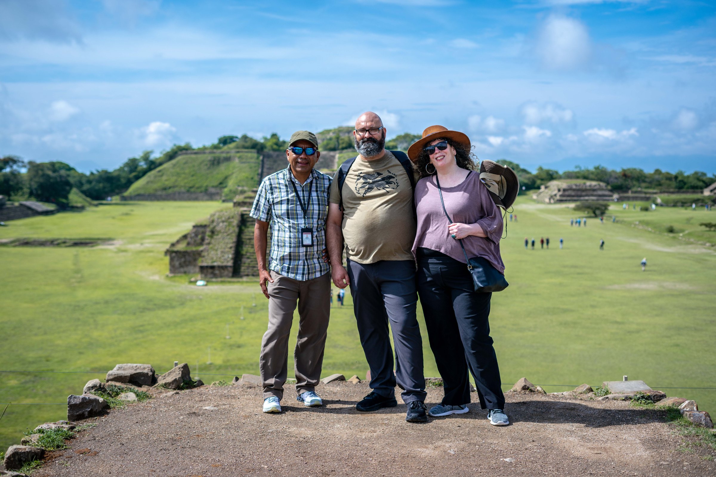 Las Bugambilias Tours