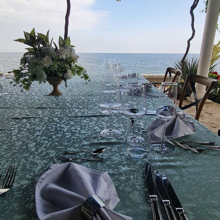 Restaurant Corona