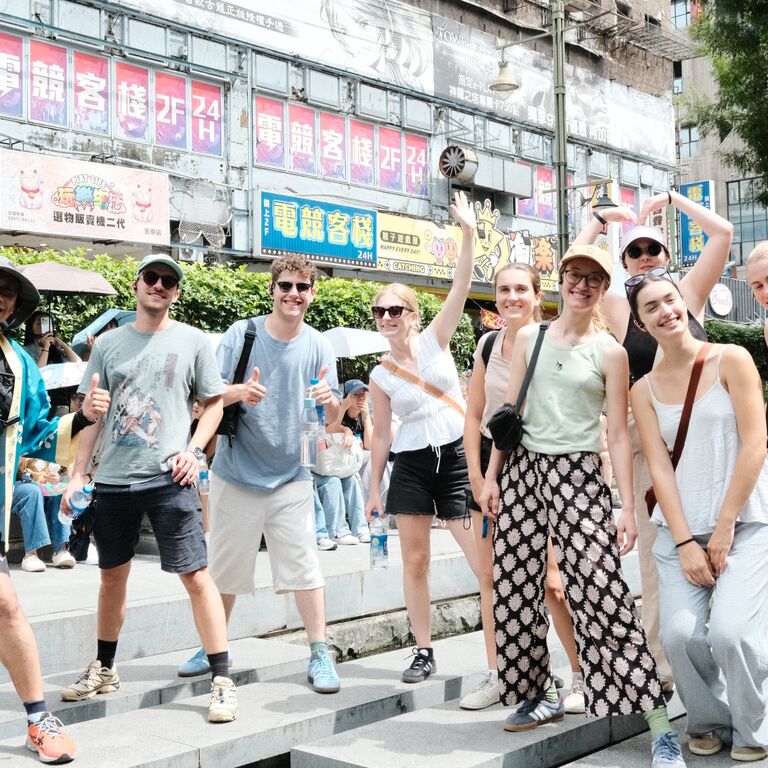 Taiwan Walking tour & Local Experience
