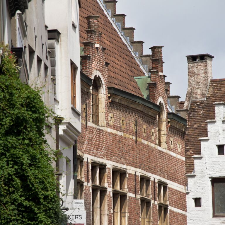 Antwerp City Host