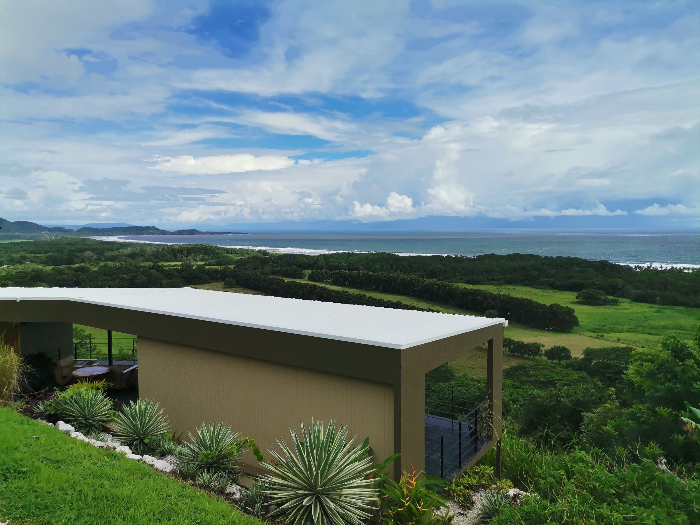 La Colina Pura Vista