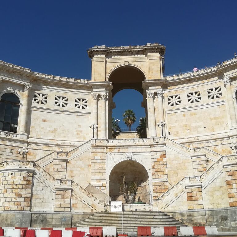 Cagliari Half Day History Tour in Castello