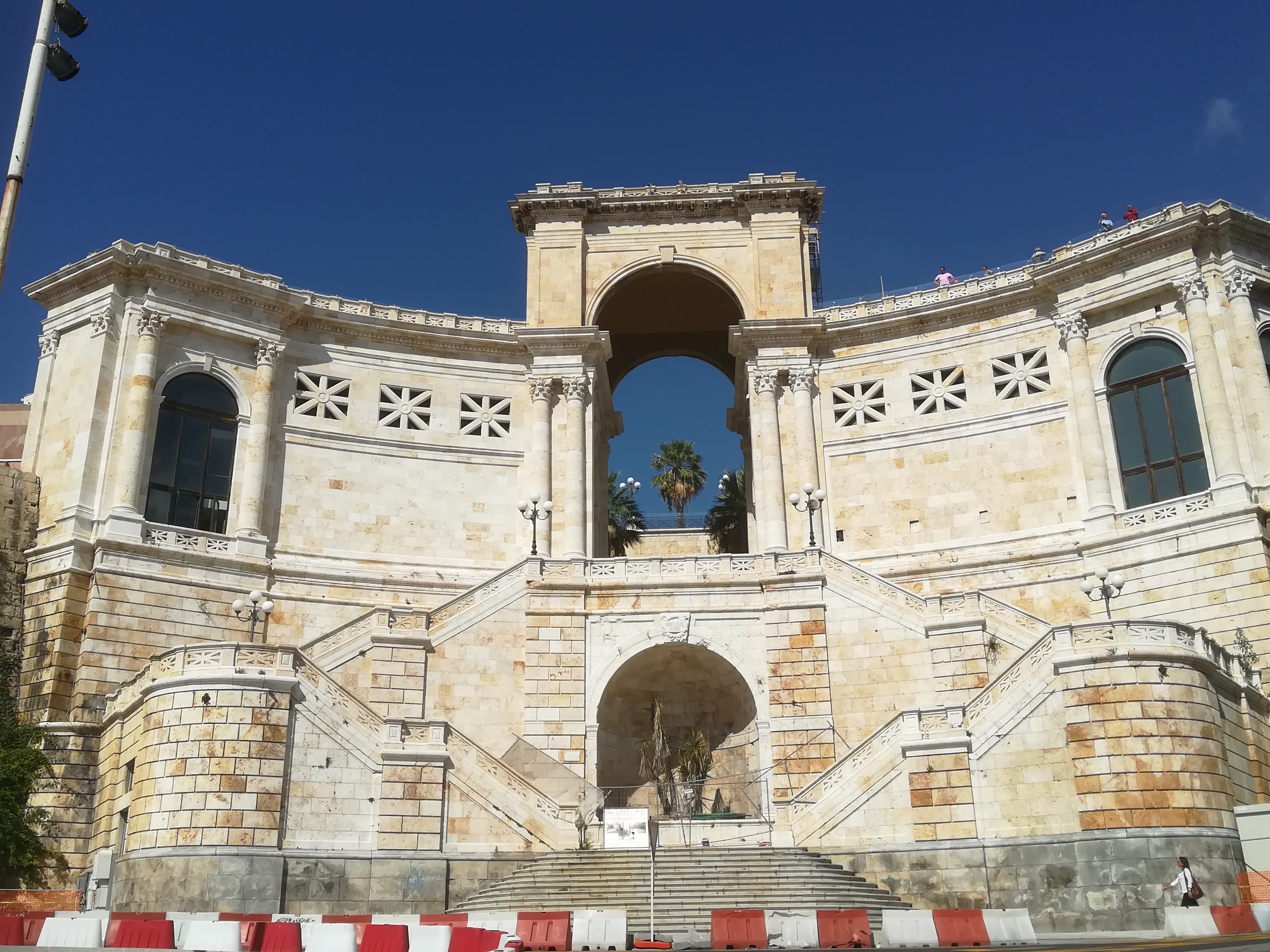Cagliari Half Day History Tour in Castello