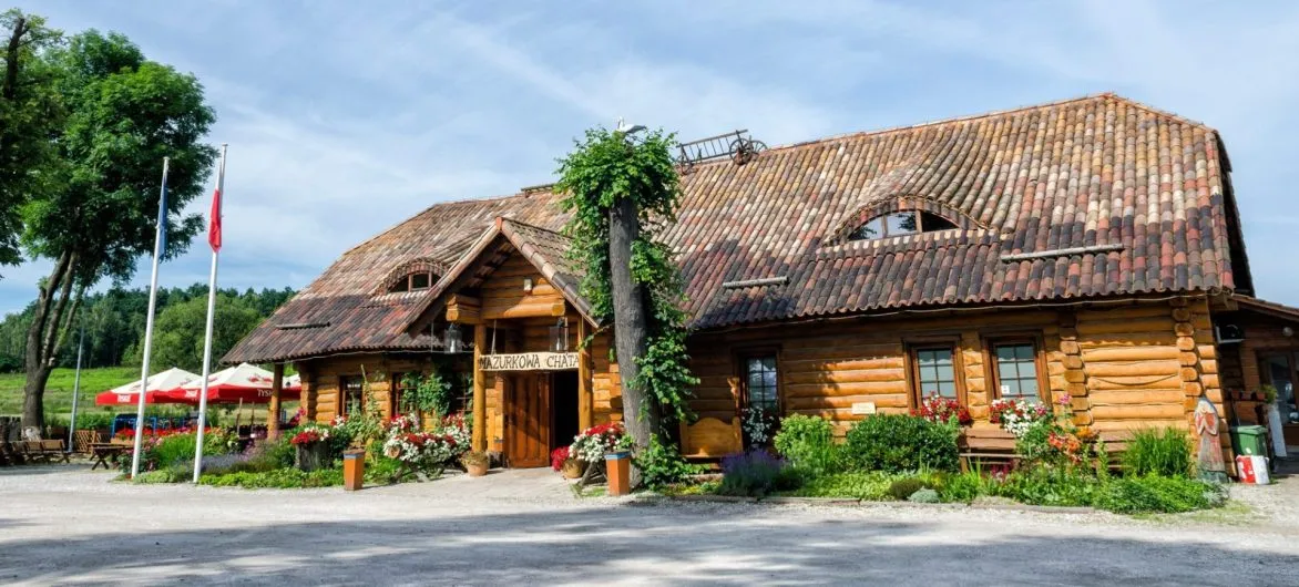 RESTAURACJA MAZURKOWA CHATA