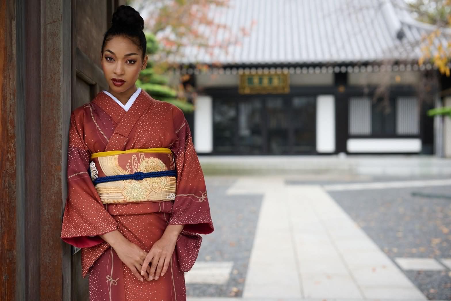 RUMIKO KIMONO THERAPY