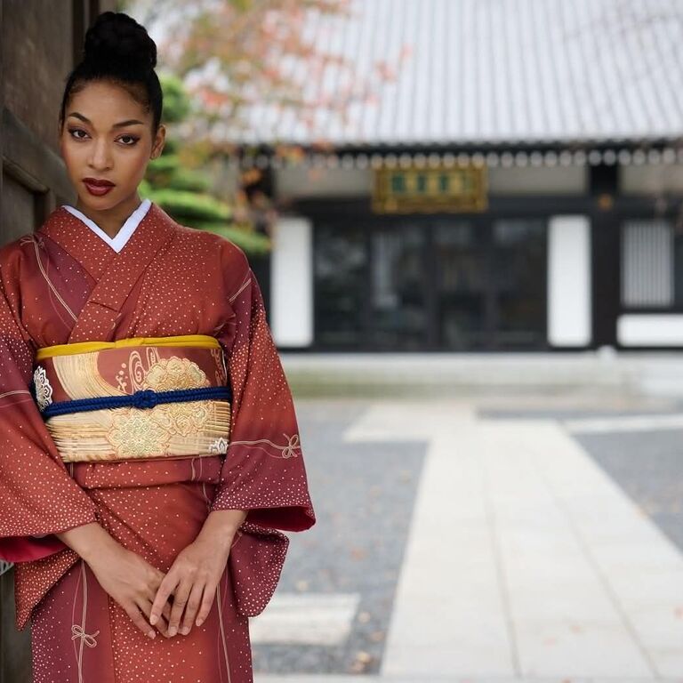 RUMIKO KIMONO THERAPY