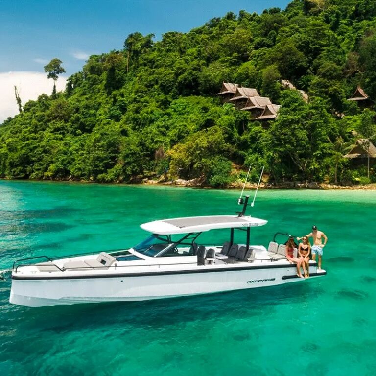 Freedom Exclusive Charters