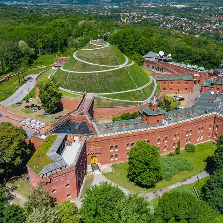 Simon see's - local tours