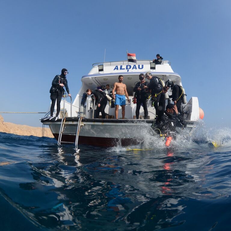 Ilios Dive Club  Aqua Center