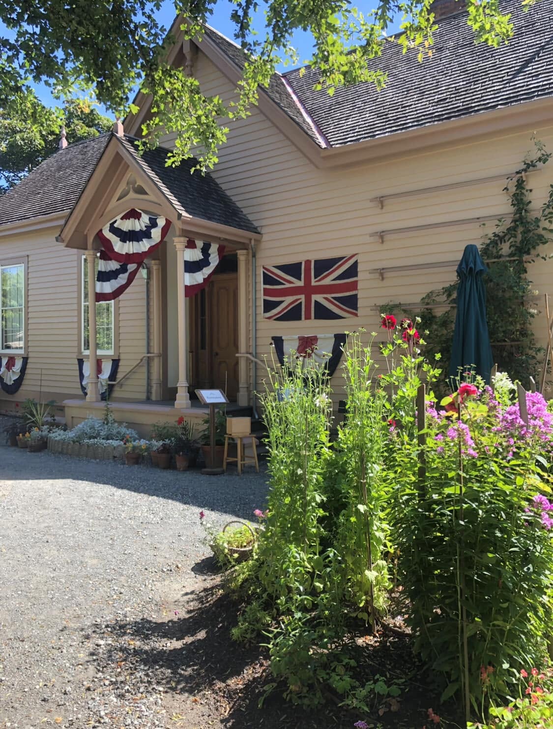 Ross Bay Villa