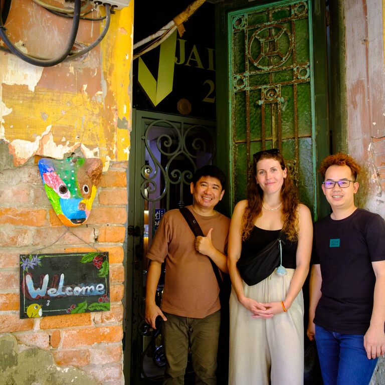 Up Travel Vietnam