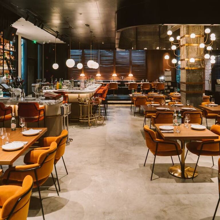 Mess restaurant gallery & bar
