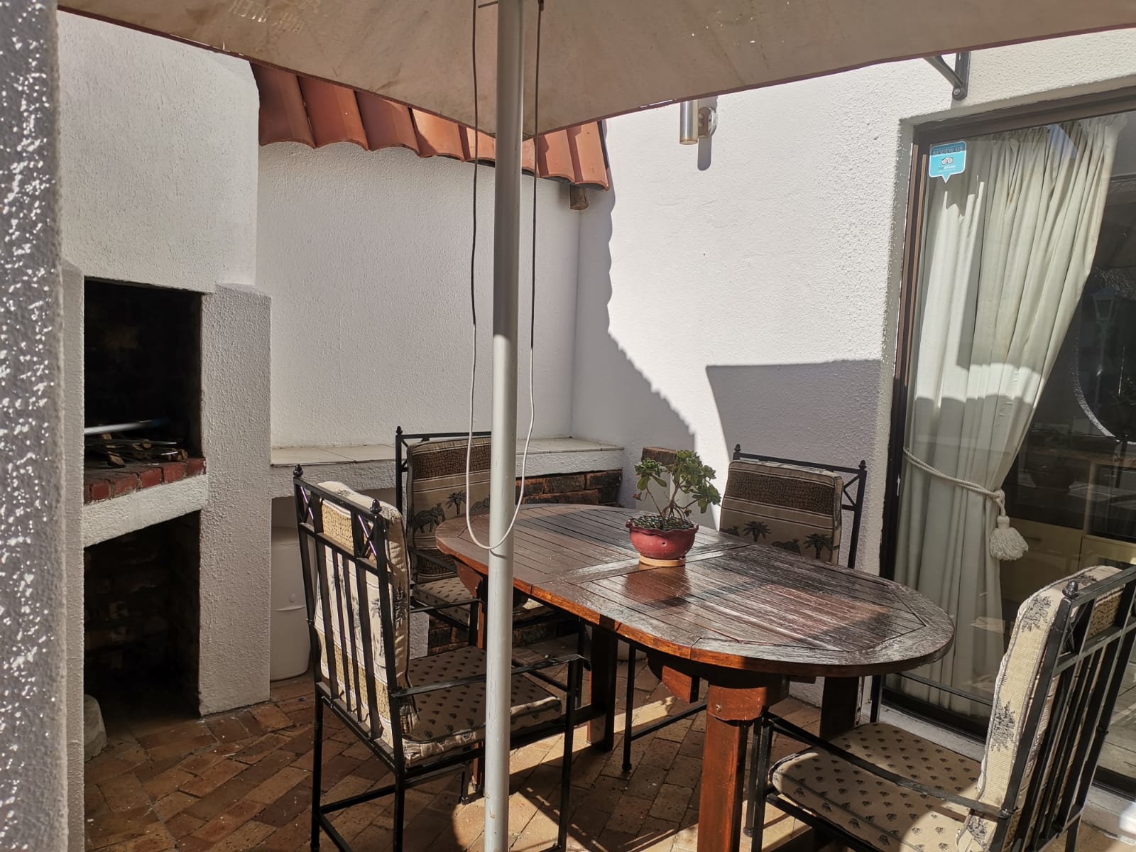 Pelican Place Guest Cottages