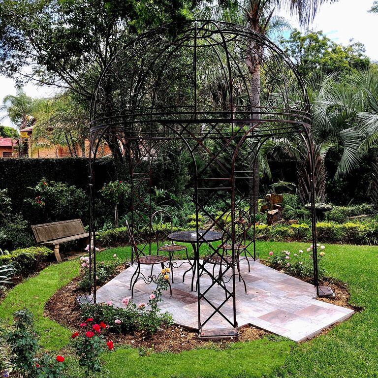 Royal Ridge Guest House
