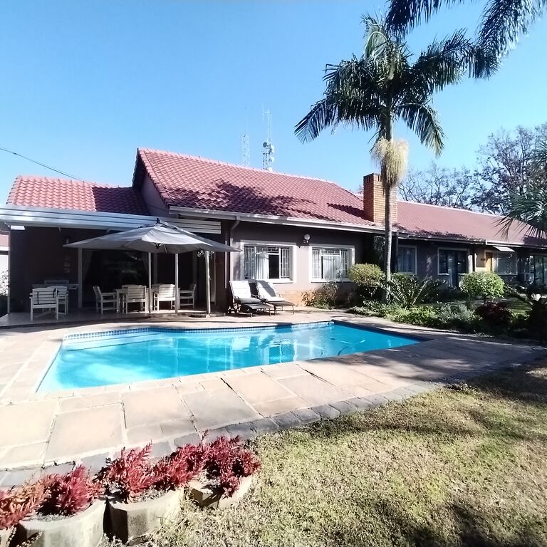 Royal Ridge Guest House