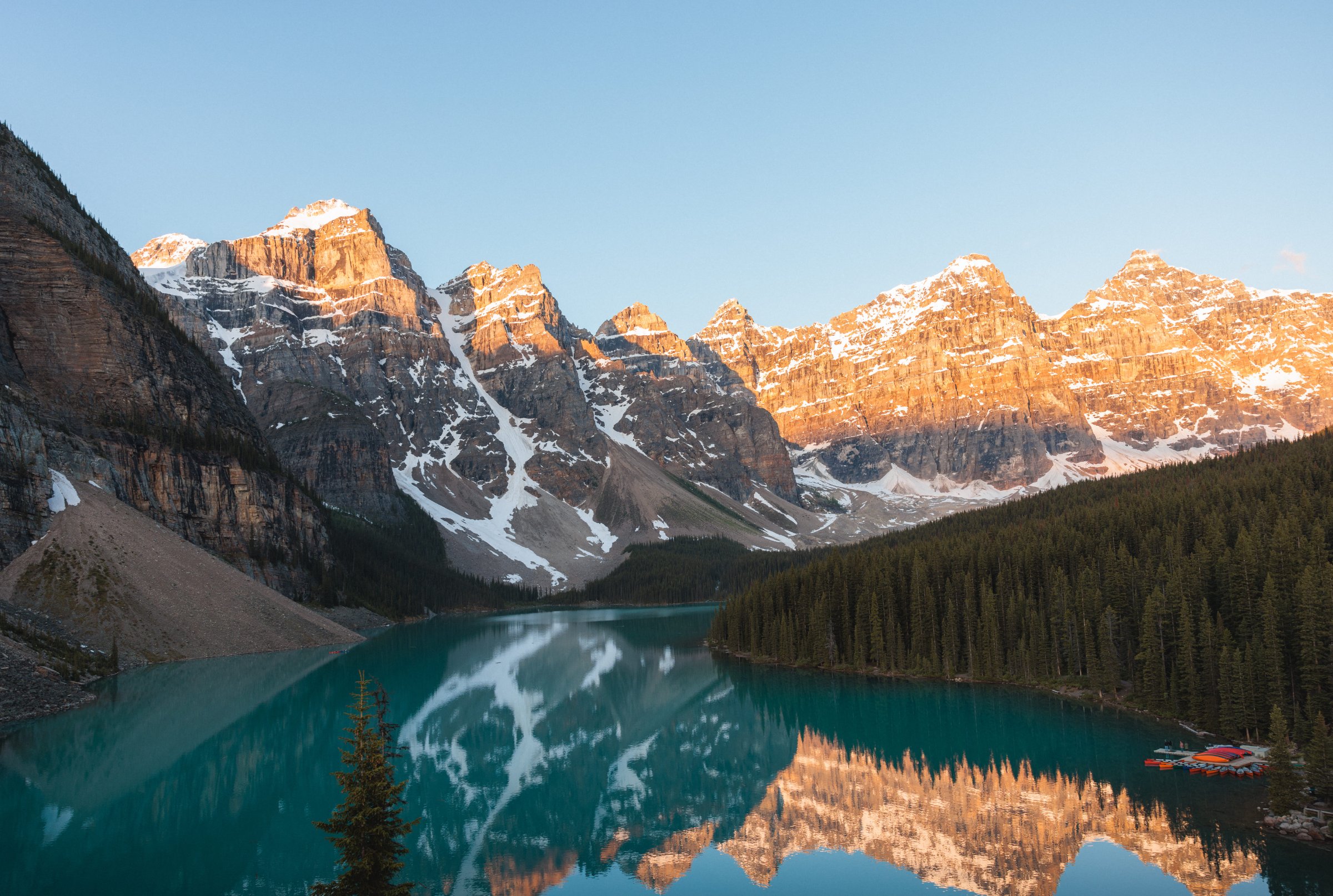 Moraine Lake Bus Company