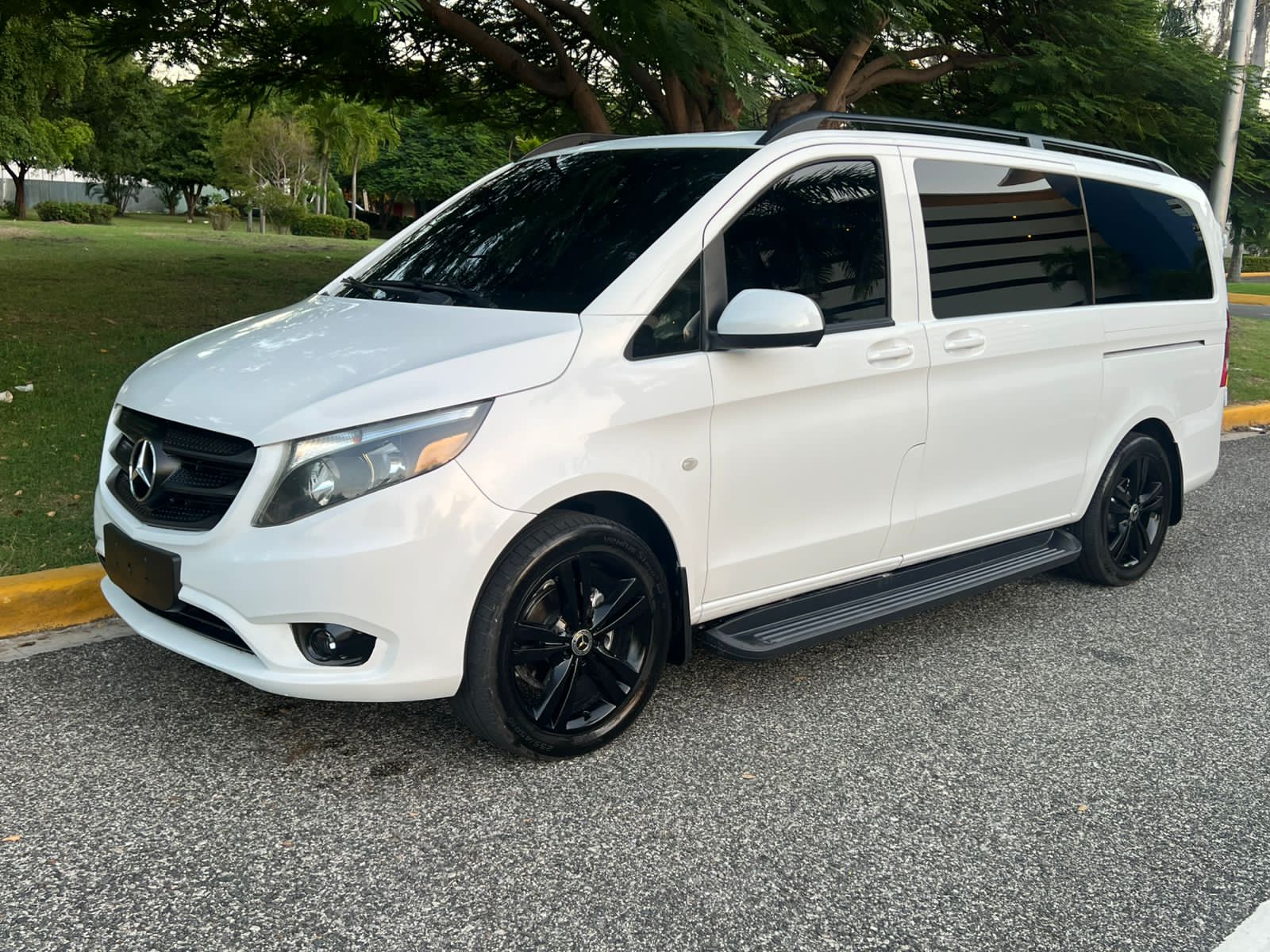 Deylen luxury transfer