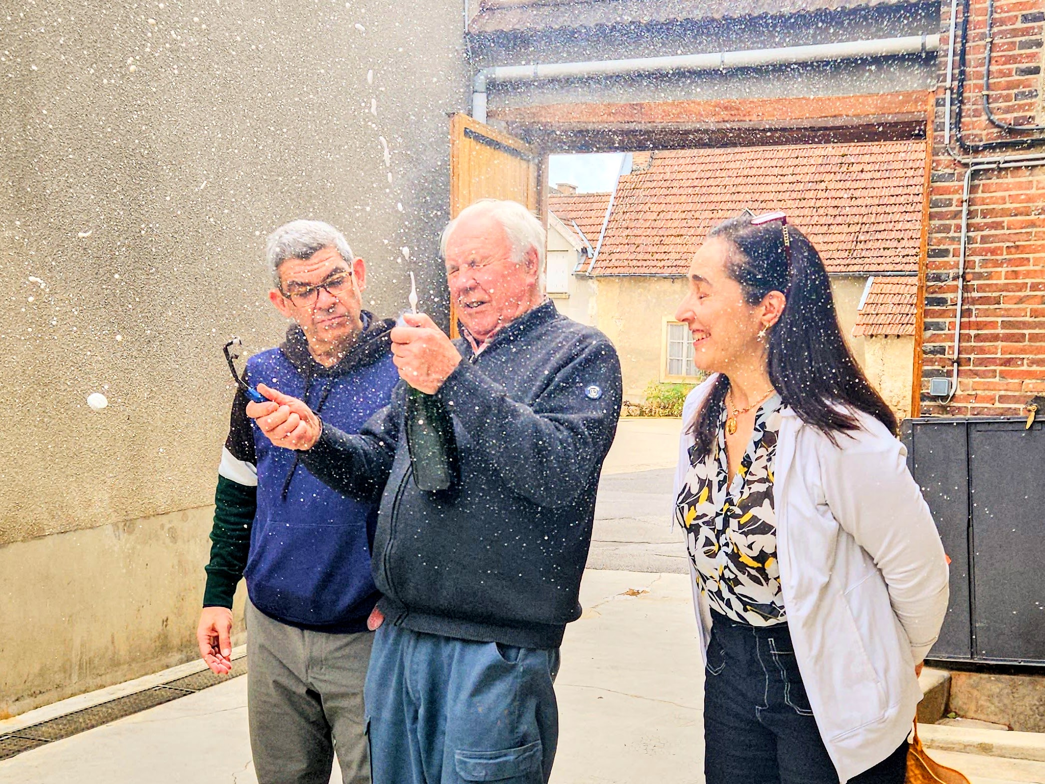 Uncork Champagne Tours