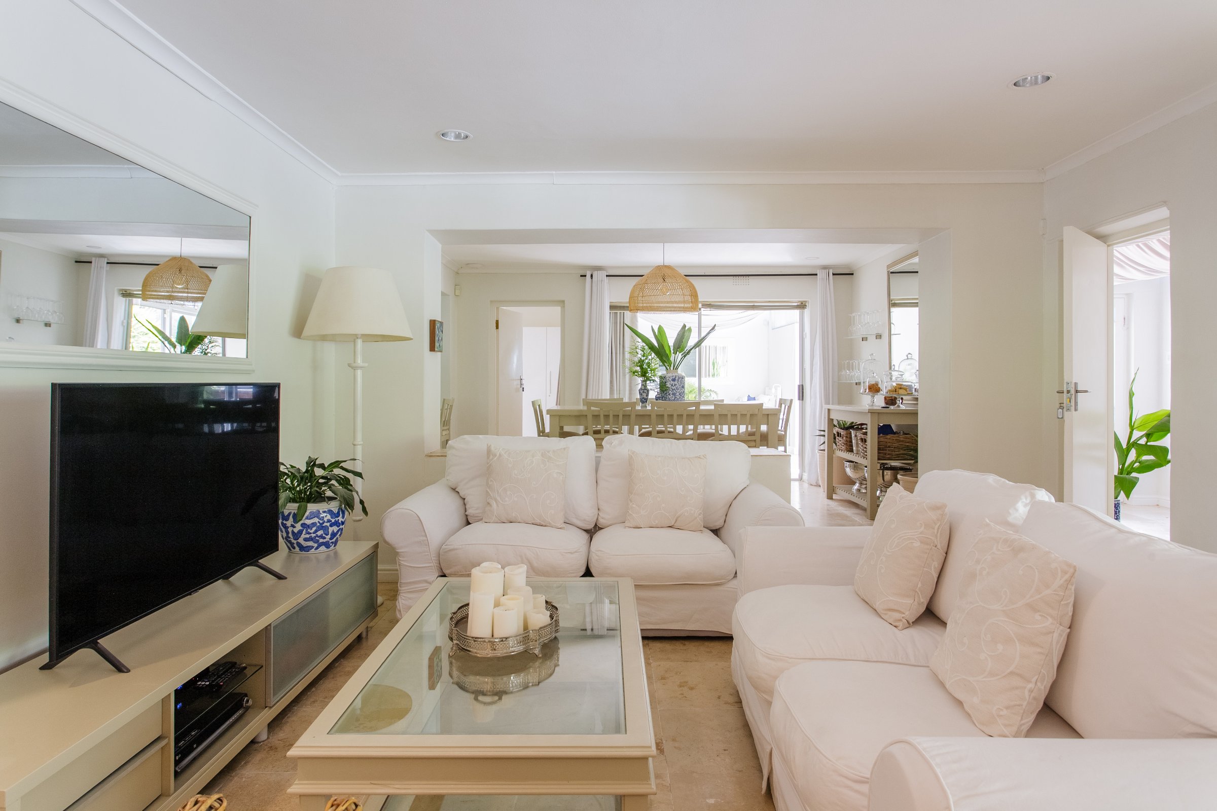Taronga Villa