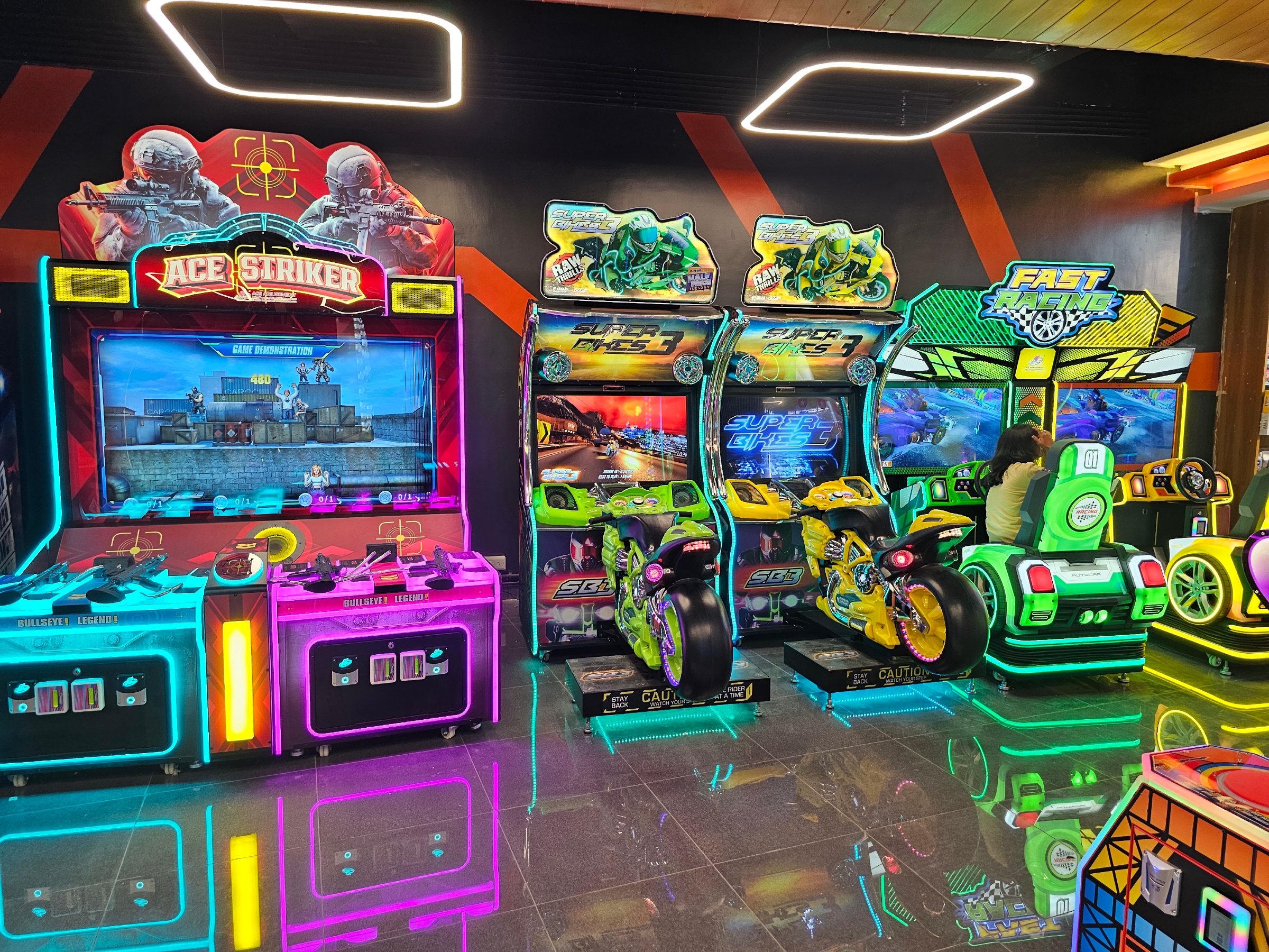 Carnimax Gamezone