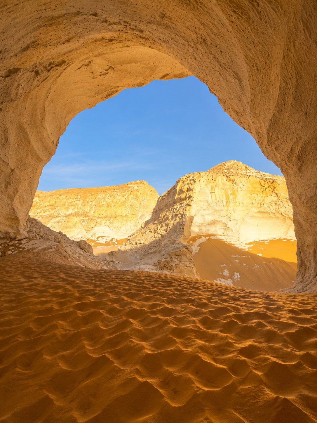 White Desert Egypt Tour