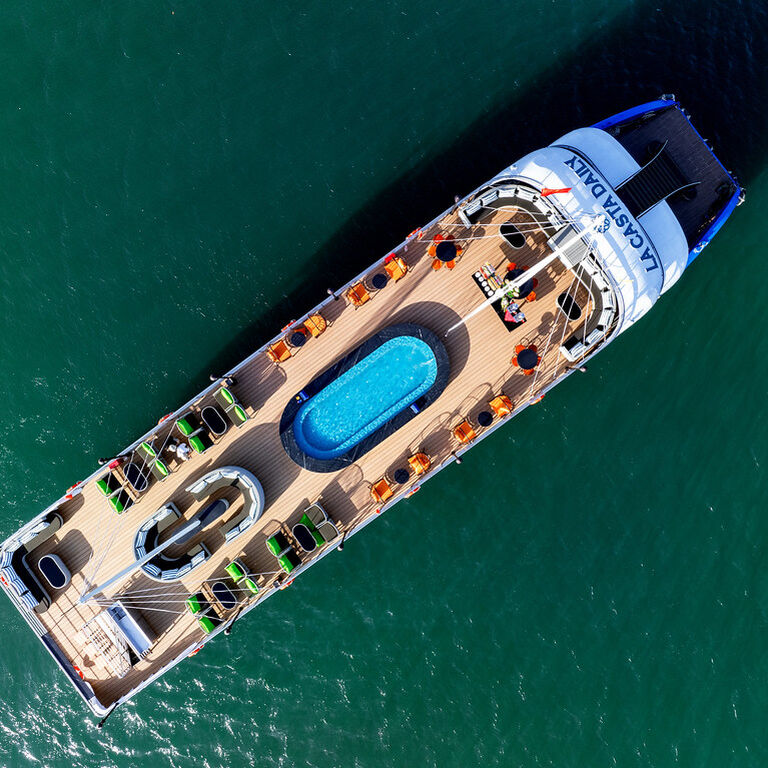 La Casta Cruise Group